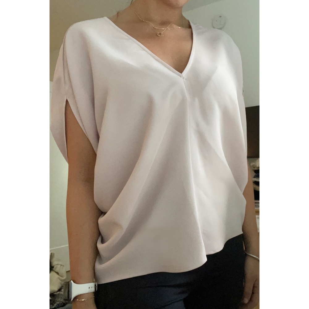 Light pink express top